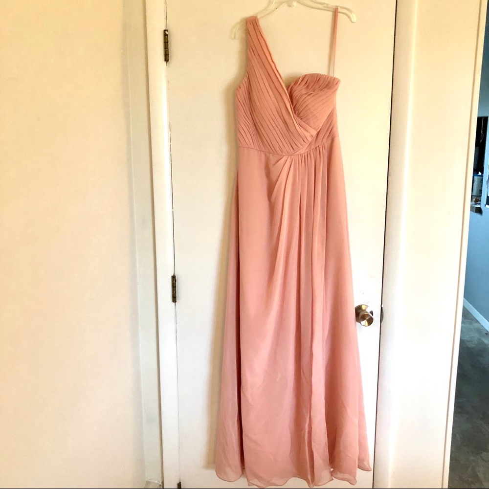 Dove & Dahlia Size 8 Blush One-Shoulder Dress
